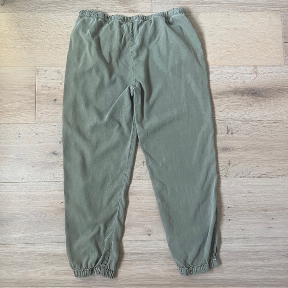 Cloth & Stone Anthropology Sage Green Drawstring Pants Sz M 100% Tencel *S3 - Picture 2 of 4